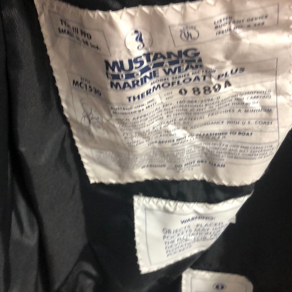 Thermal floatation jacket - Picture 2 of 5